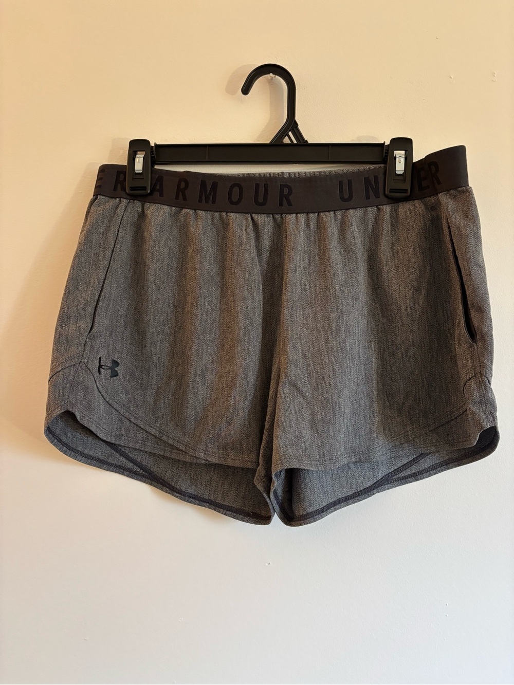 Under Armour Women's Gray Athletic Running Shorts